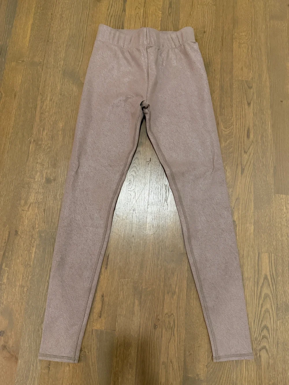 ALO FAUX LEATHER AIRBRUSH HIGH-WAIST LEGGING × 1